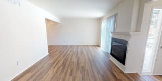 Sterling Commons Gallery 12