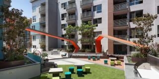 AVA Little Tokyo Gallery 28