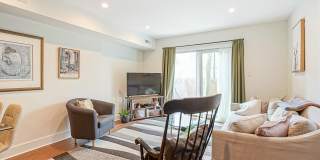 1926 BAINBRIDGE Street Gallery 6