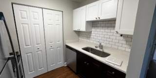 Courtyard Commons Gallery 3