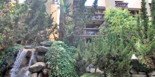 Resort-Style 2BD/2BA w/ Pool, Tennis Courts & 2 Parking Spaces Gallery 1