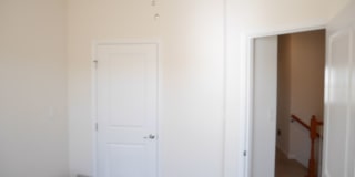 SPACIOUS 4 Bedroom Townhome-Owings Mills, MD Gallery 17