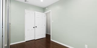 667 Marine St Gallery 18