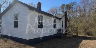 1902 Vincent Street Gallery 1