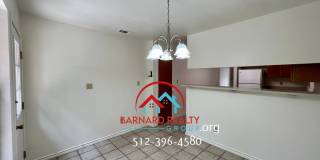 Available July 25: Well Maintained 3/2 Duplex Gallery 10