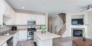 12940 Grenville Street Gallery 9