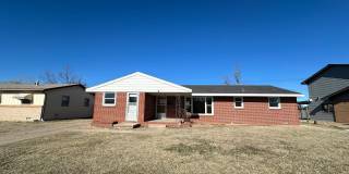 3 Bedroom, 1.5 Bathroom Updated House w/ Potential 4th Bedroom Gallery 1