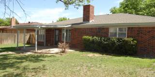 Three Bedroom in Southwest Lubbock - Great Location! Gallery 13