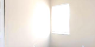 300 West Fuller Avenue - 11 Gallery 14