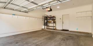 3647 E HORACE Drive Gallery 33