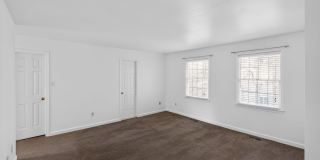 219 HEATHER Court Gallery 25