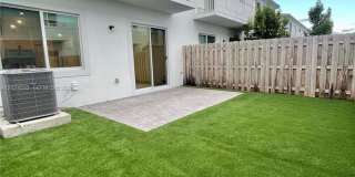 708 SE 13th Ct Gallery 1