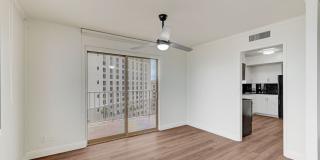 205 E Harmon Avenue Gallery 11