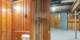 FOR RENT – 1965 Arlington Ave Gallery 32