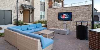 Aura Creekside Gallery 22