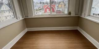 389 Hawley Avenue Gallery 13
