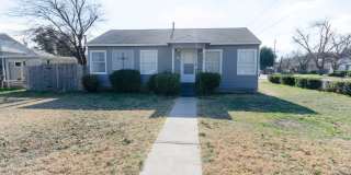 Cute, affordable 2 bedroom 1 bath house COMING SOON! Gallery 1