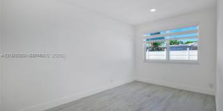 1825 NE 197th Ter Gallery 10
