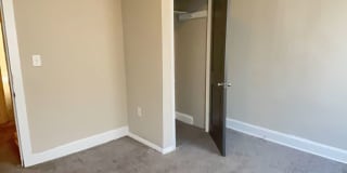 Lovely Two Bedroom!!! Gallery 6