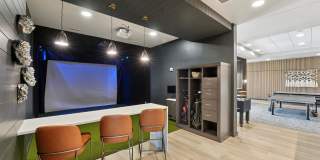 610 West Gallery 131