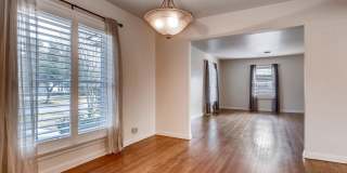 Charming 2 BR / 1 Bath in highly desirable Terrell Heights of San Antonio! Gallery 12