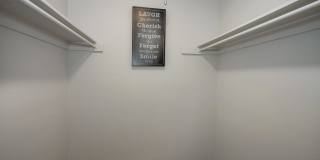 Pinecrest Apartments Gallery 12