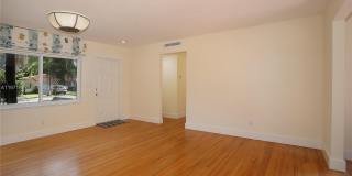 8300 SW 61st Ave Gallery 5