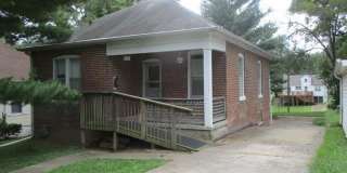 3 Bedroom House w/Garage Gallery 1