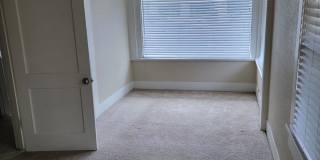 Charming 2-Bedroom House Near Downtown Oak Harbor Gallery 3
