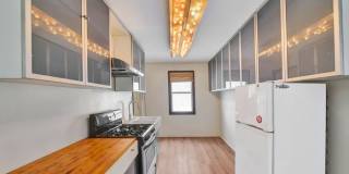 2441 3rd Street Gallery 12