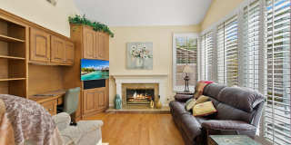 Beautiful and Highly Upgraded Furnished Home in the 55+ Community of Palmia! Gallery 4