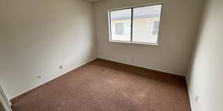 Centrally Located McKeon Condo Gallery 16