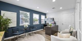 Northside Heights Gallery 29