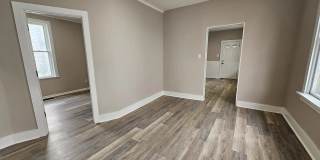 3930 Webster Street Gallery 10