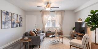 Camelback Cove Apartments Gallery 2