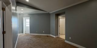 Charming 2Bed/2.5Bath in Washington Vilage - Extra Space in the Basement Gallery 22