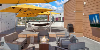 Oak Street Station Gallery 22