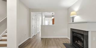 Uptown Charlotte Townhome with Dual Primary Suites Gallery 9
