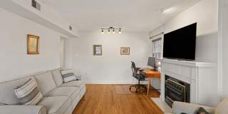 810 QUEEN Street Gallery 5