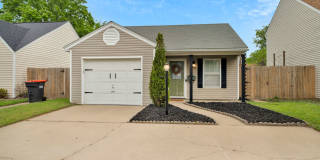 RARE FIND! Immaculate 2 Bed 2 Bath home in great location. Gallery 3