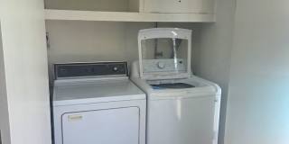 Spacious 3-Bedroom, 2.5-Bath Home with Pool – Fully Furnished! Gallery 23