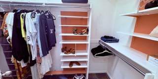 Move in Special- Beautiful Furnished 3 Bedroom/2.5 Bathroom Single Family Home with Flexible Lease terms. Gallery 21