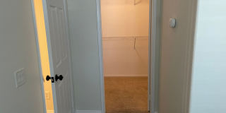 Cozy Town Home For Rent Gallery 30