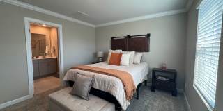 Modern 3-Level Townhome for Rent | Prime SW Charlotte Location Gallery 15