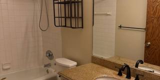3 Bedroom Home in Maple Grove Gallery 11