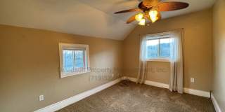 Stunning 4 Bedroom House near Old Colorado City Gallery 16