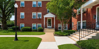 Falls Court Gallery 2