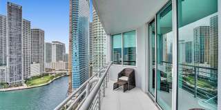 325 S Biscayne Blvd 325 S Biscayne Blvd Gallery 1