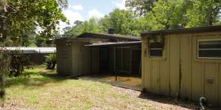 4 Bedroom/2 Bath located in Golf Club Manor Gallery 19