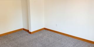 1111 N Forest St Gallery 34